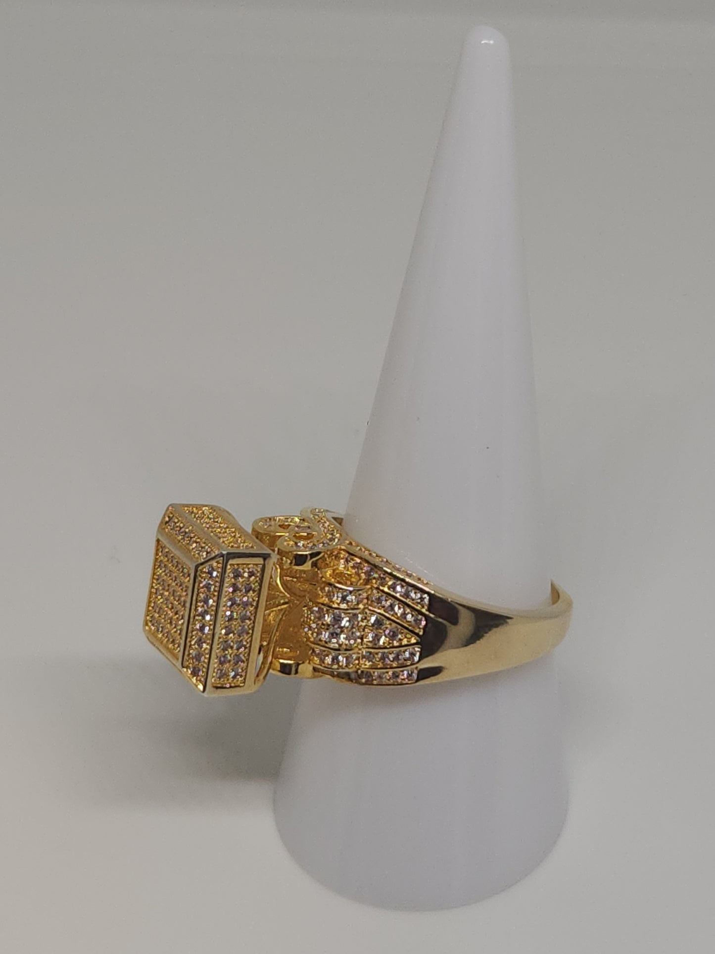 Anillo de princesa estilo cuadrado