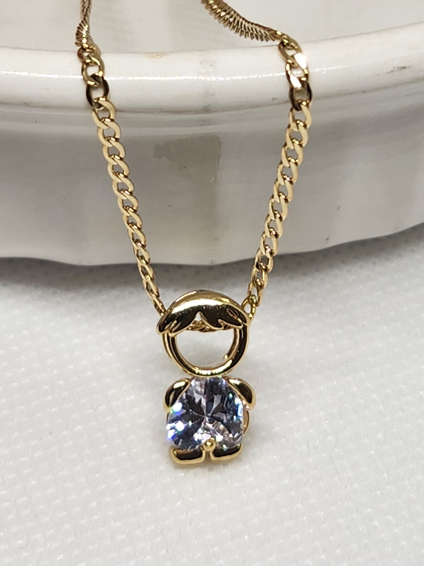 Cadena cubana con colgante de niño o niña