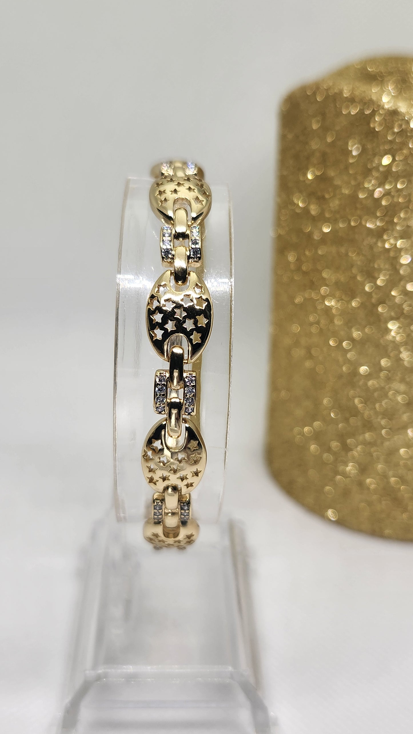 Pulsera de uso diario con estrellas