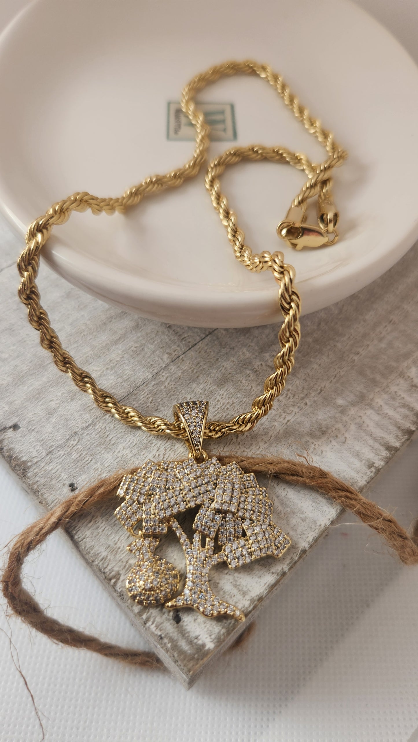 Cadena torsal con colgante de árboles del dinero