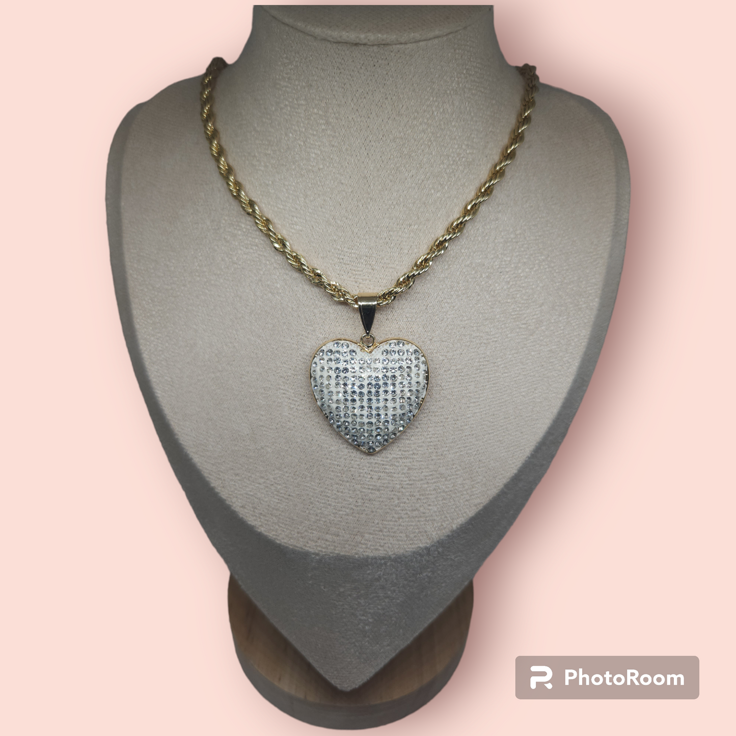 Cadena torcida con corazon de Zirconia