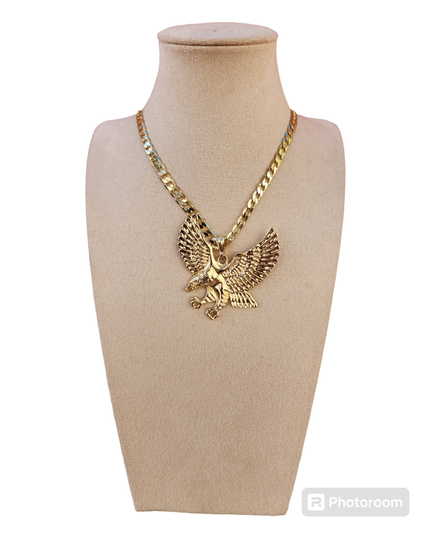 Cadena cubana con colgante de águila