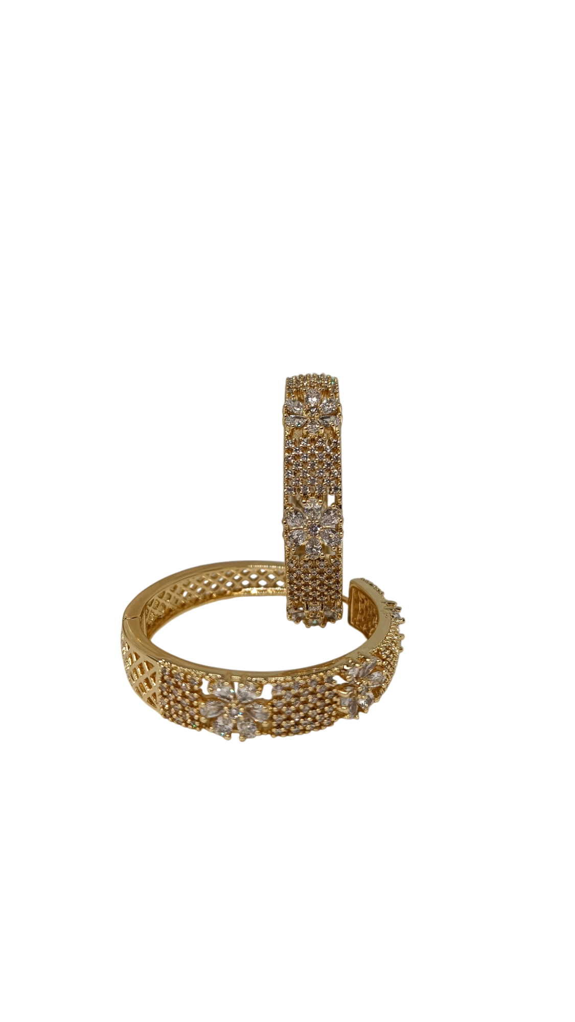 Argollas con zirconias en forma de flores