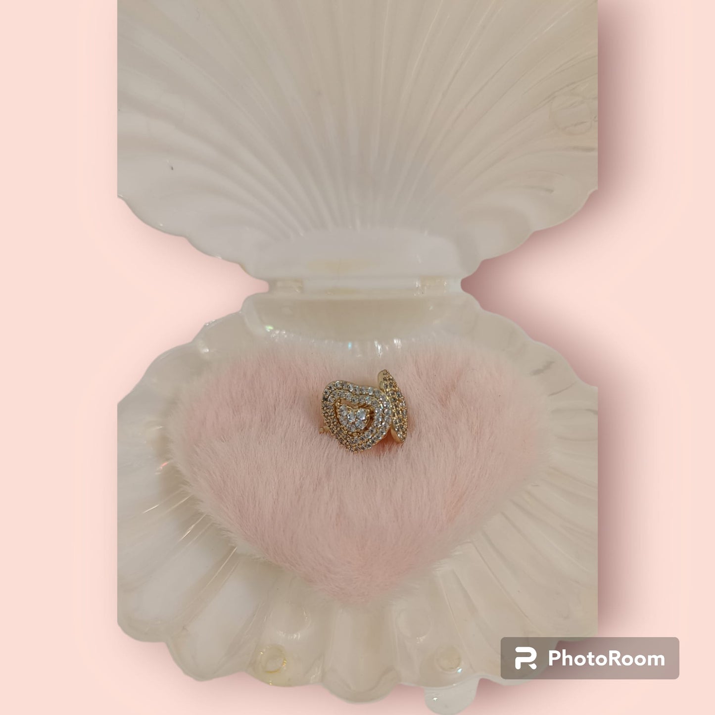 Aretes de corazón con zirconia