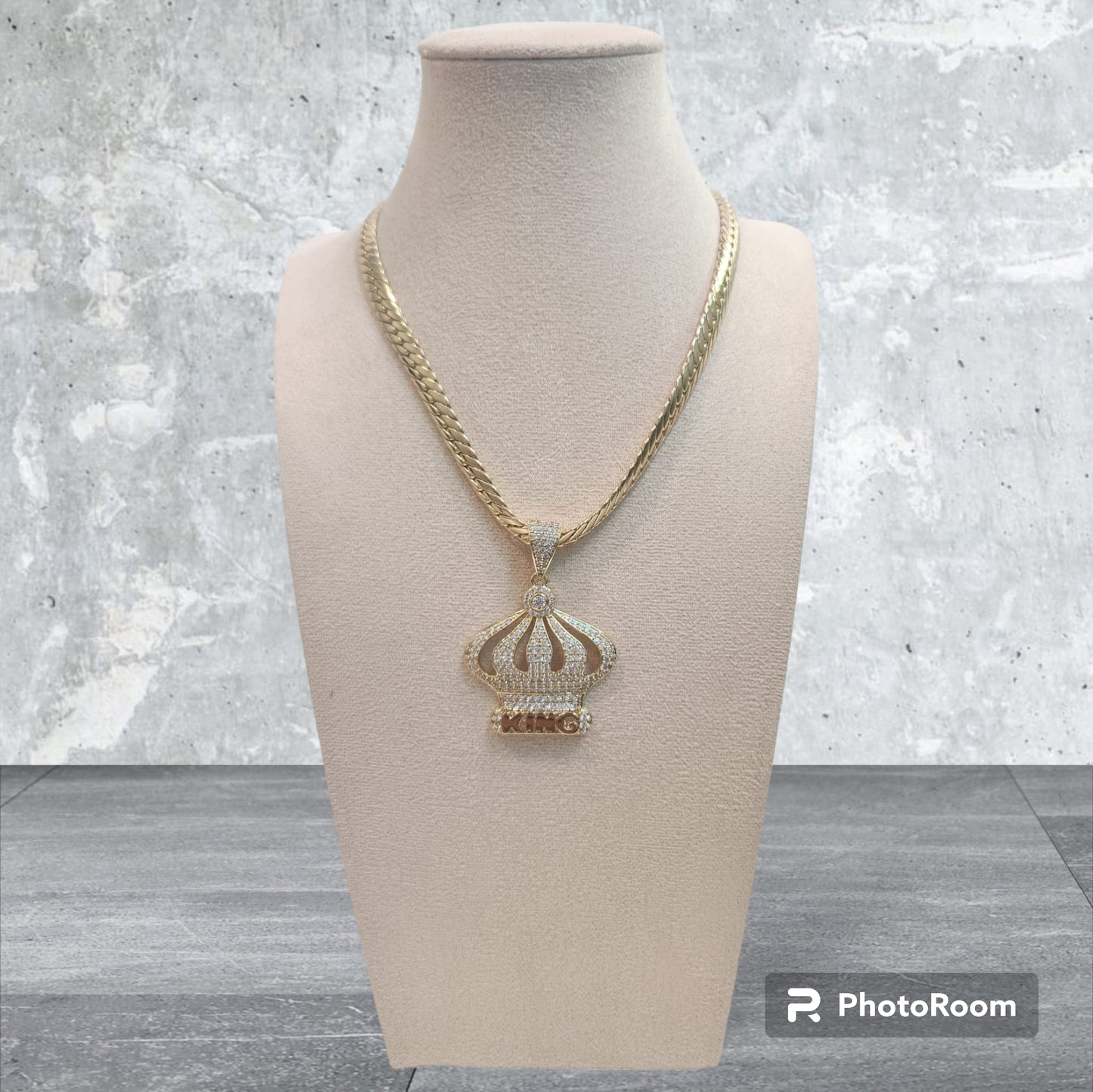 Cadenas cubana Gruesa con dijes grandes Variados