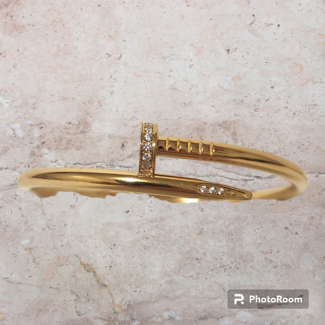 Pulseras diseño Clavos sencilla
