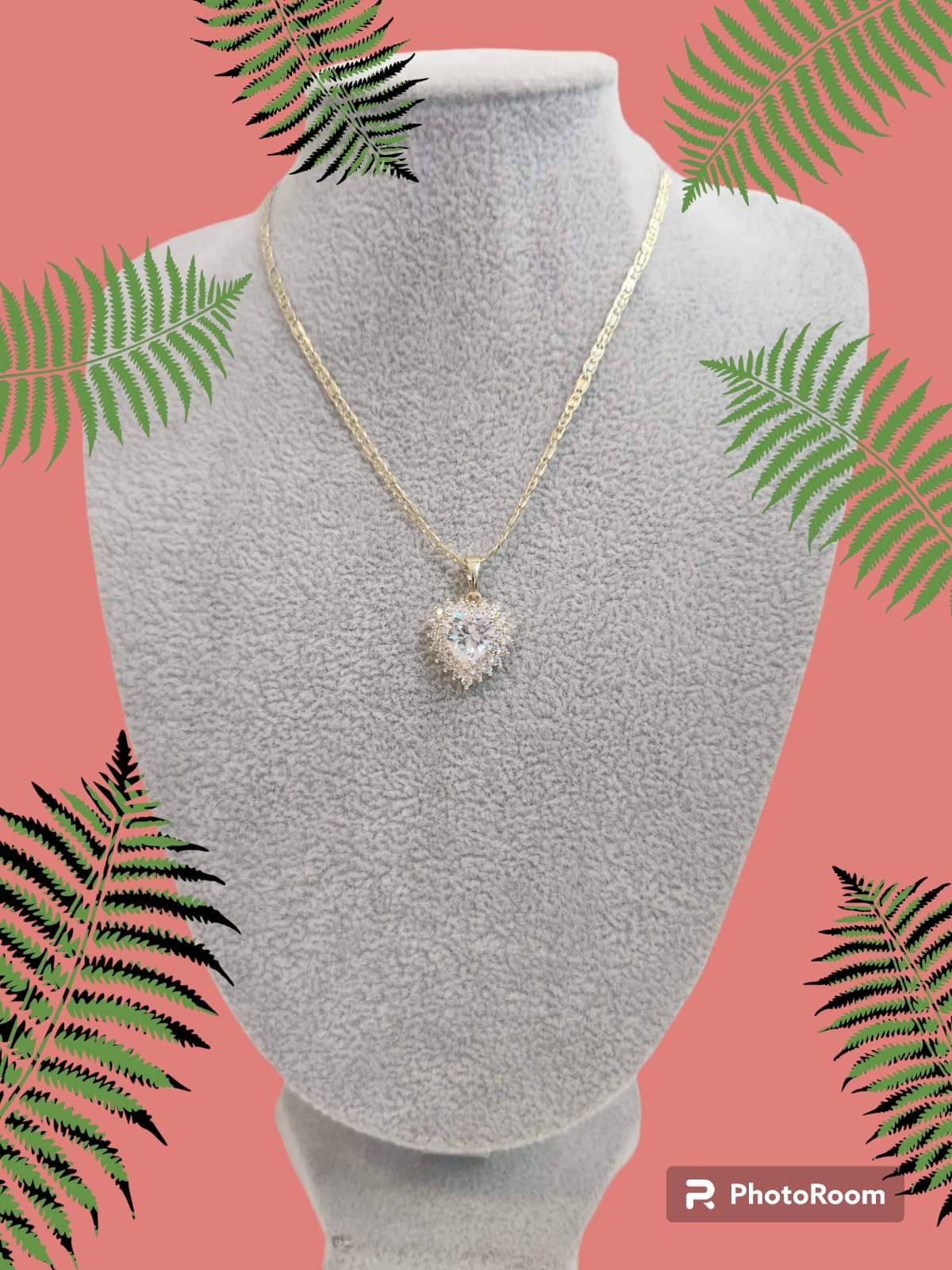 Cadena estilo valentino con dijes variados