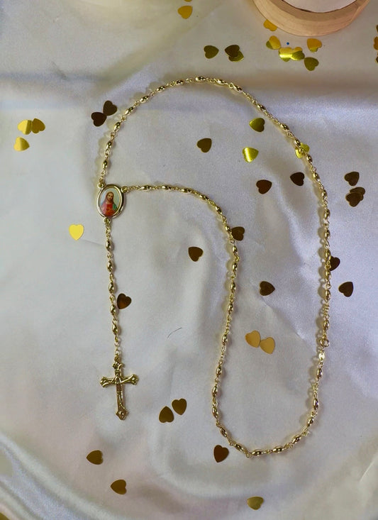 Cadena tipo rosario unisex  ideal como accesorio de moda para uso diario o estilos urbanos.