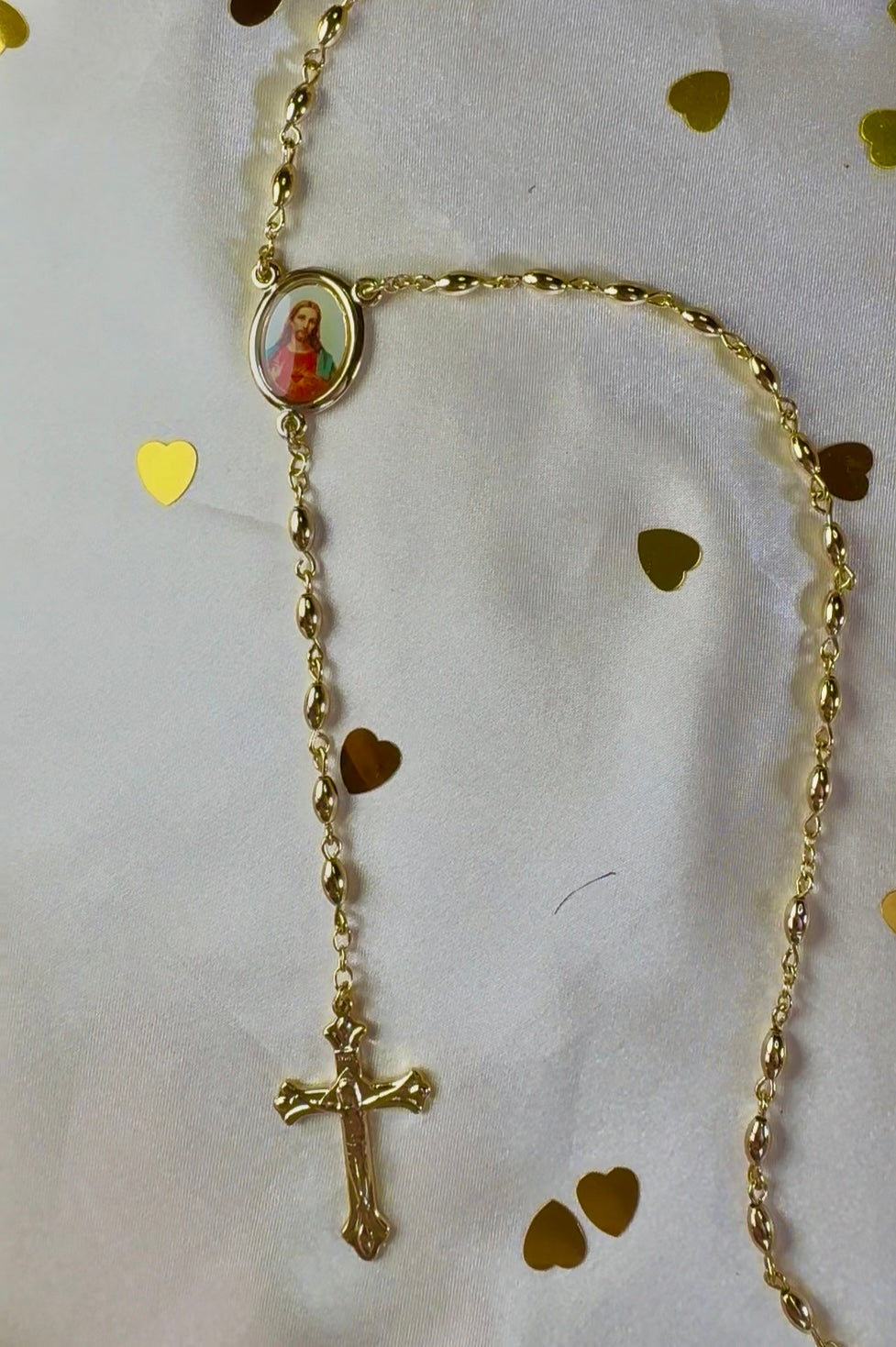 Cadena tipo rosario unisex  ideal como accesorio de moda para uso diario o estilos urbanos.