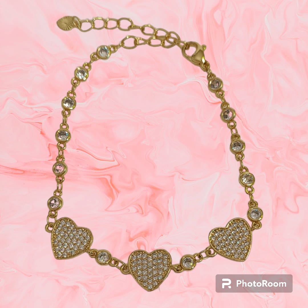 Pulsera de corazones